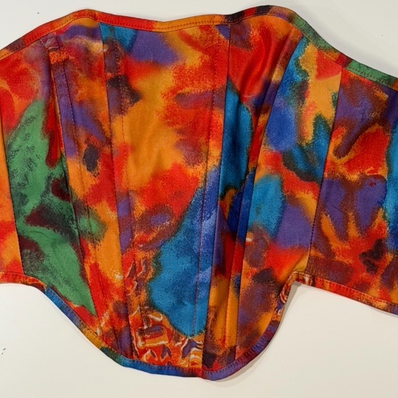 PrettyLittleThing Abstract Corset Top - Picture 3 of 5